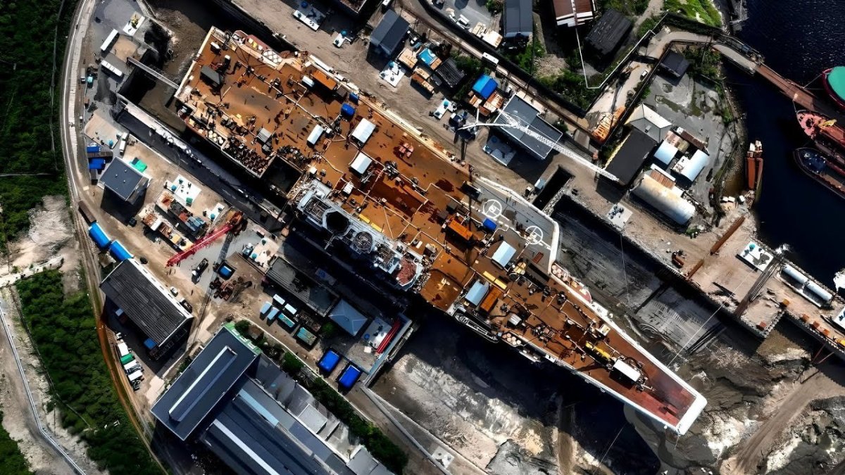 Адмирал Кузнецов Мурманск