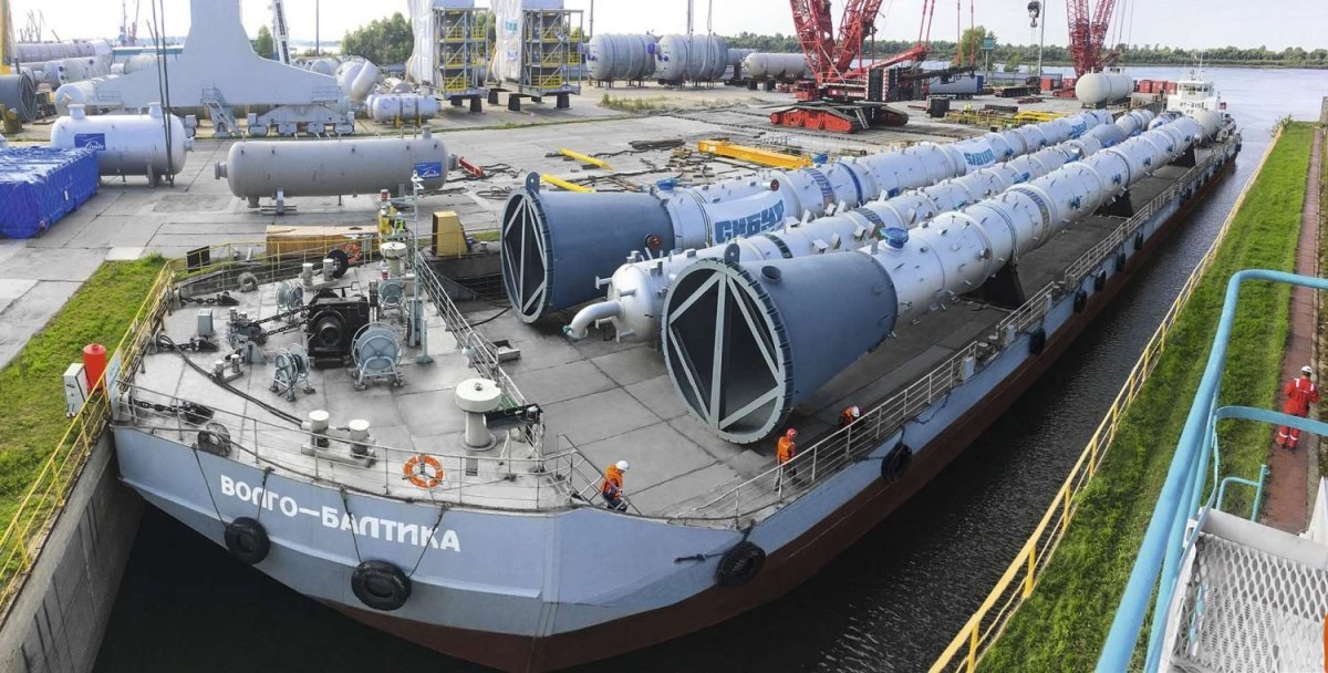 Баржа Волго Балтика