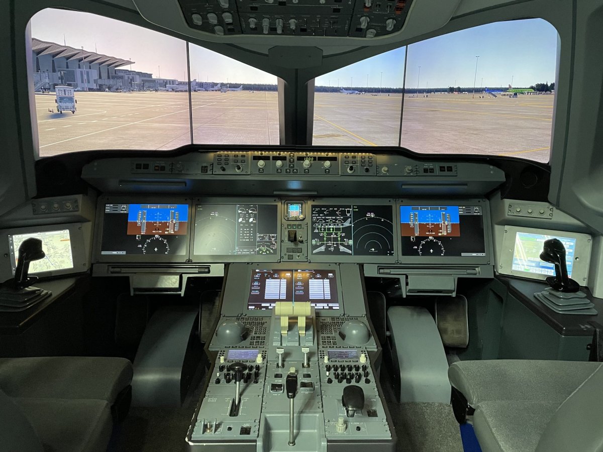 МС-21 пассажирский самолёт