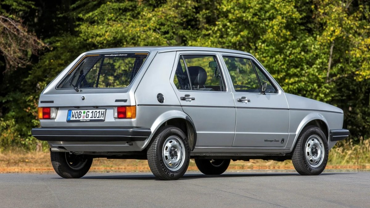 Volkswagen Golf 1 поколение