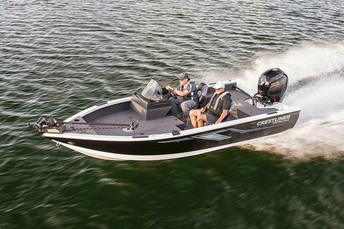 Crestliner лодки