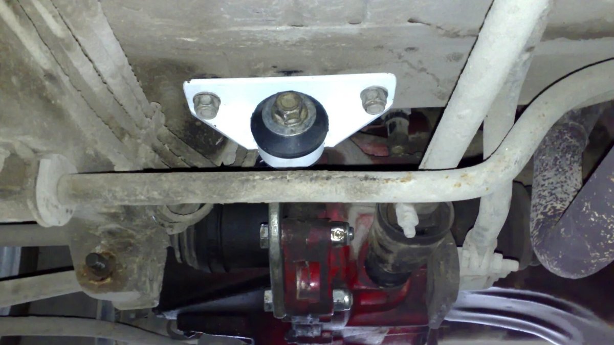 Подушка коробки ВАЗ 2112 16 клапанов