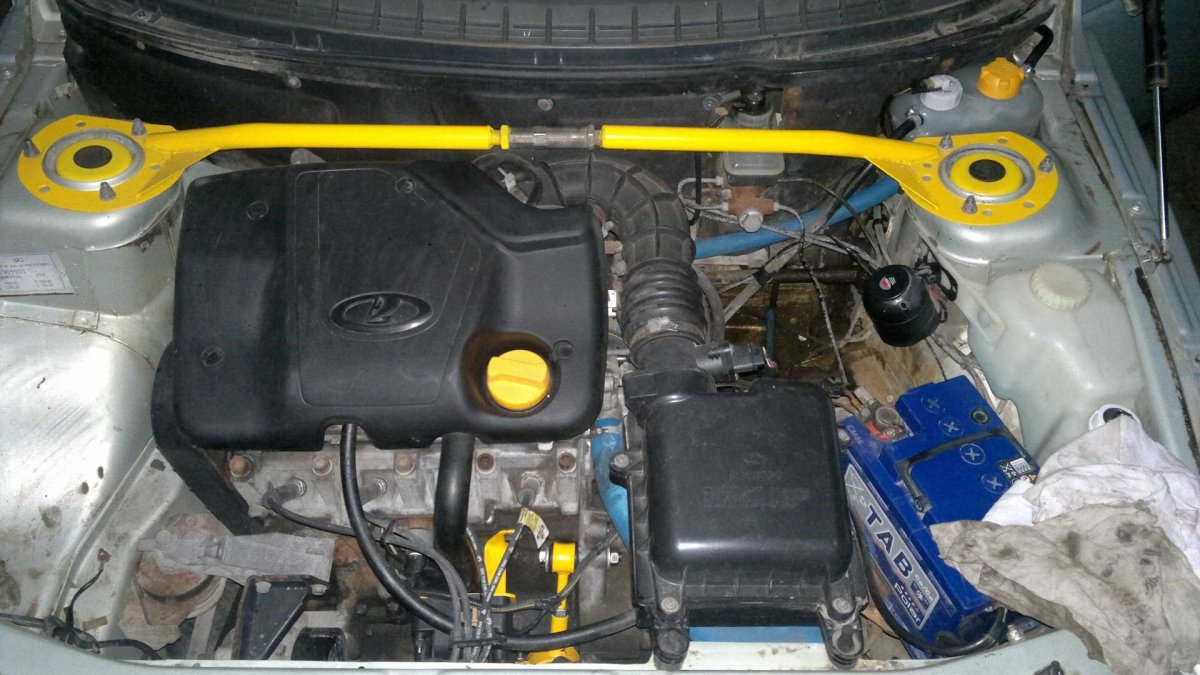 ВАЗ 2110 1.6 8 клапанный