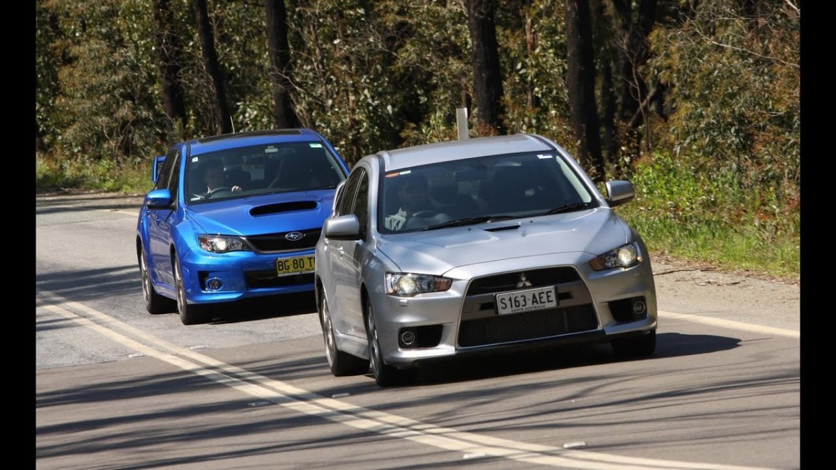 Focus RS vs Lancer EVO