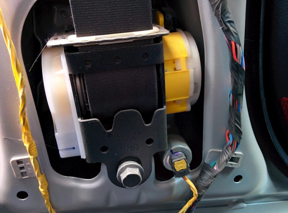 Разъём подушки безопасности Киа Рио