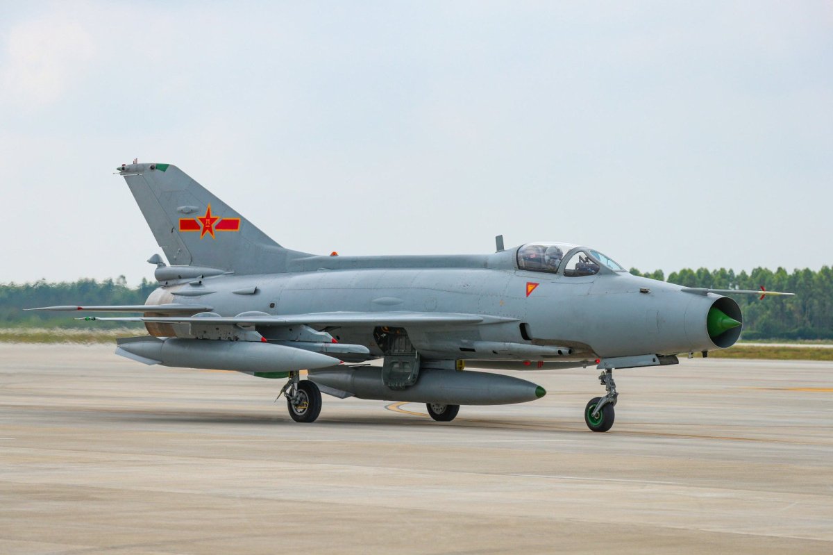 Военный сбоку