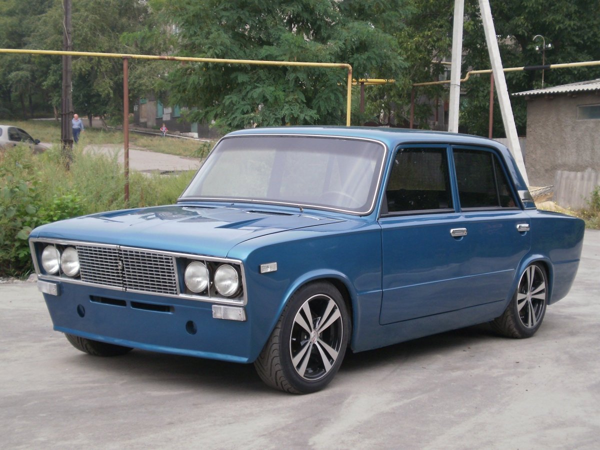 ВАЗ 2106