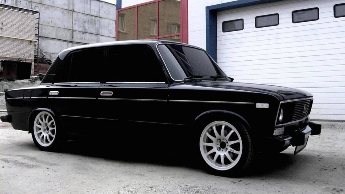 Лада 2106 черная тонированная