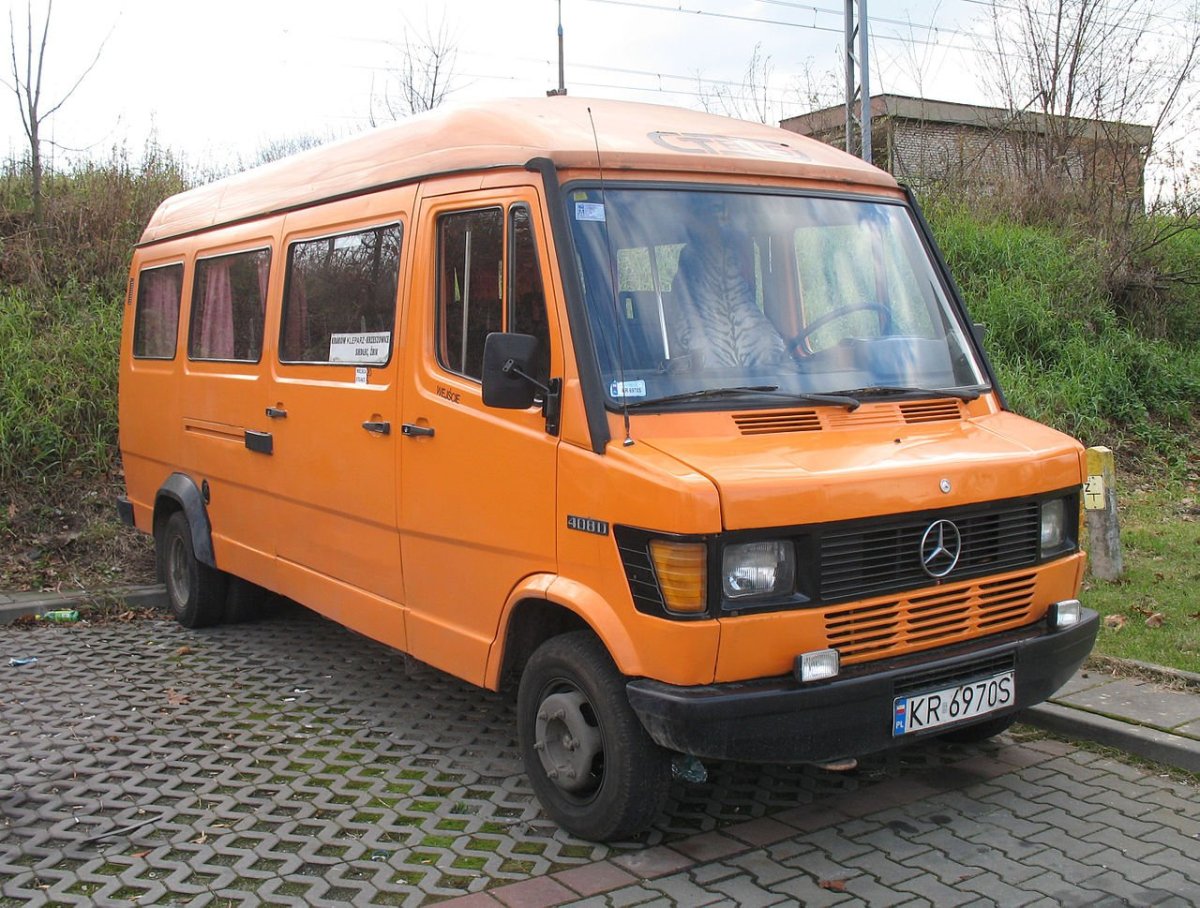 Mercedes-Benz 408d