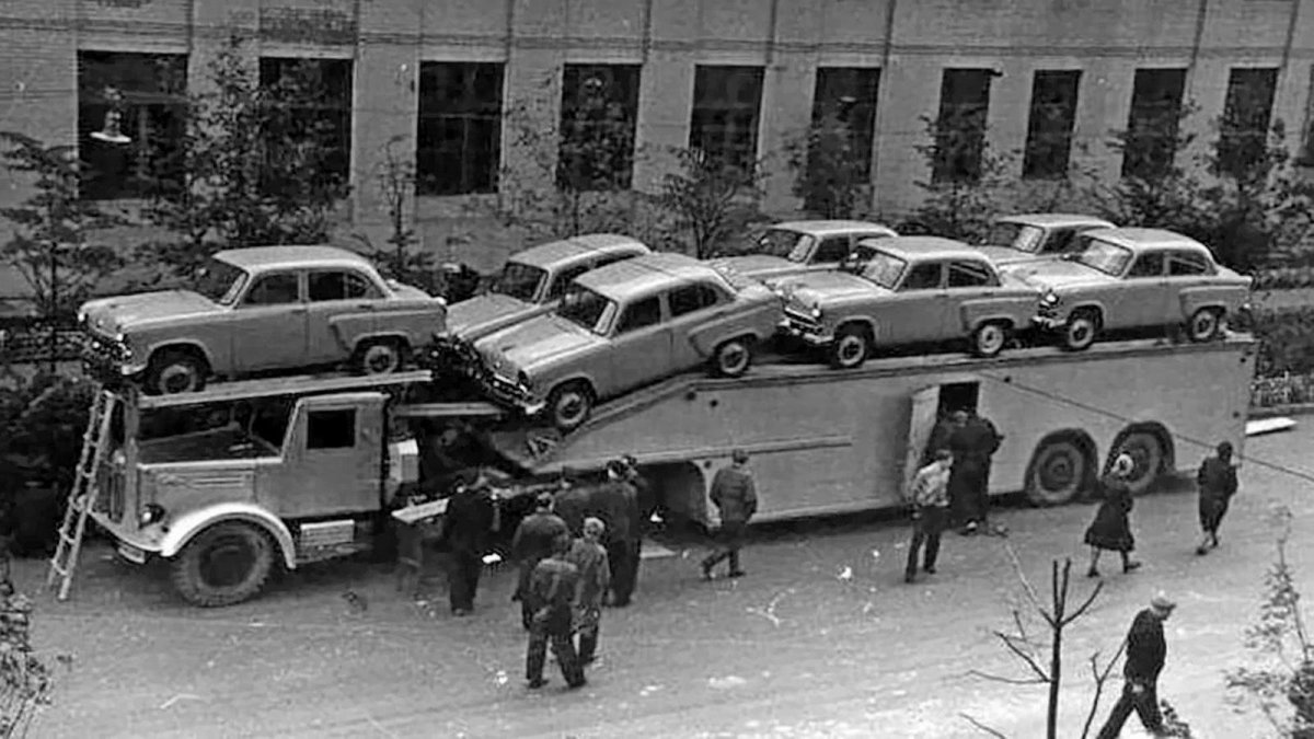 А-820 автовоз