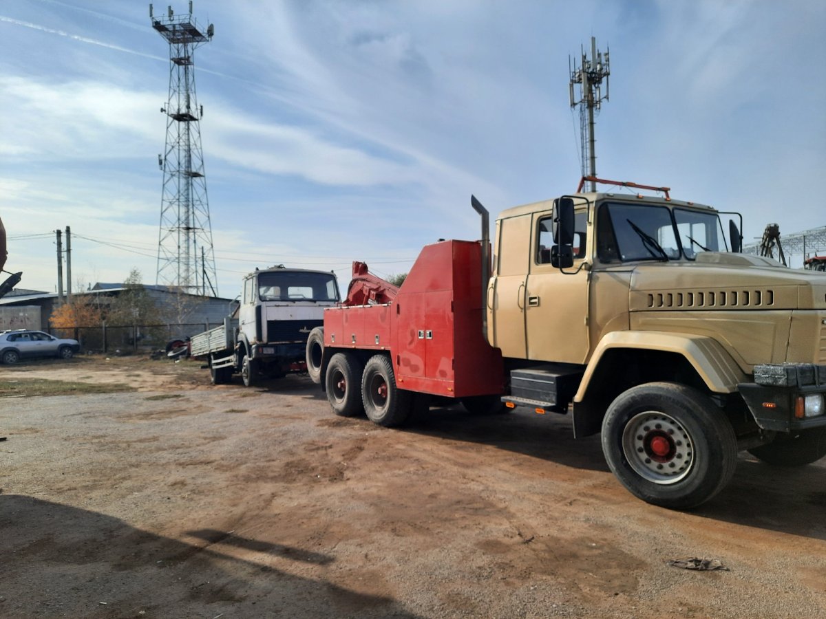 КРАЗ эвакуатор