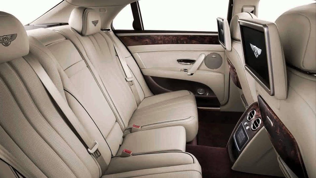 Бентли Континенталь Флаинг Спур 2013