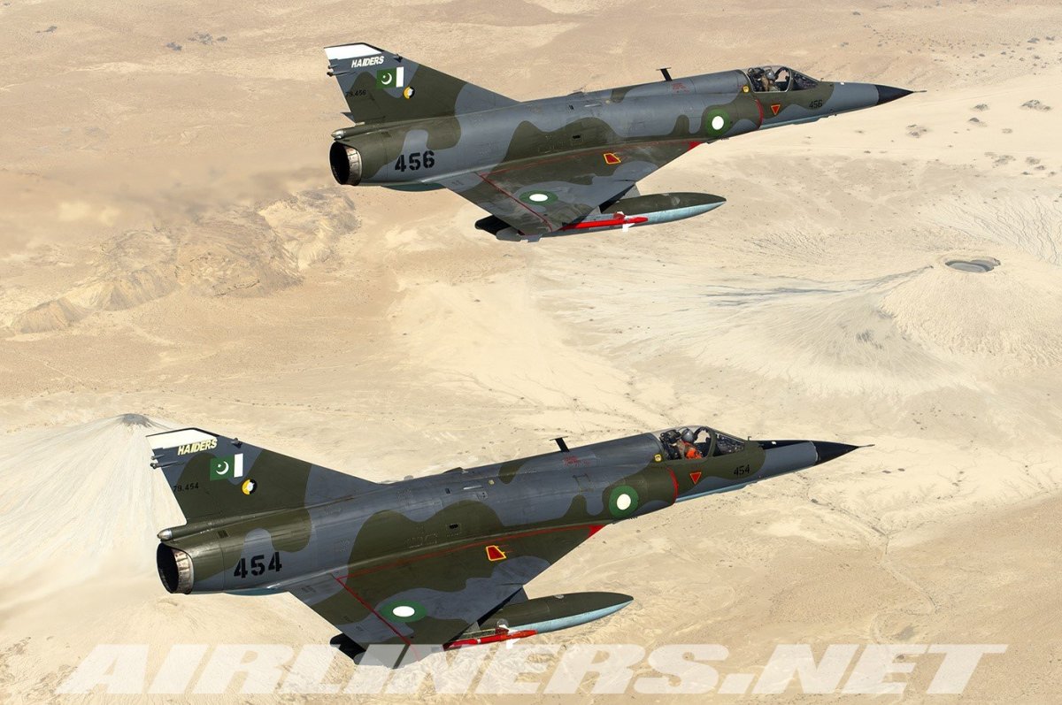 Истребитель Мираж 5