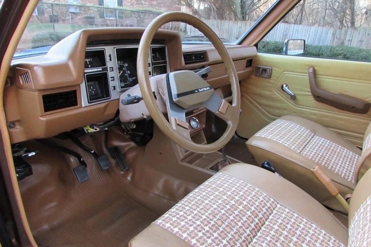 Датсун 720 Кинг КЭБ 1981