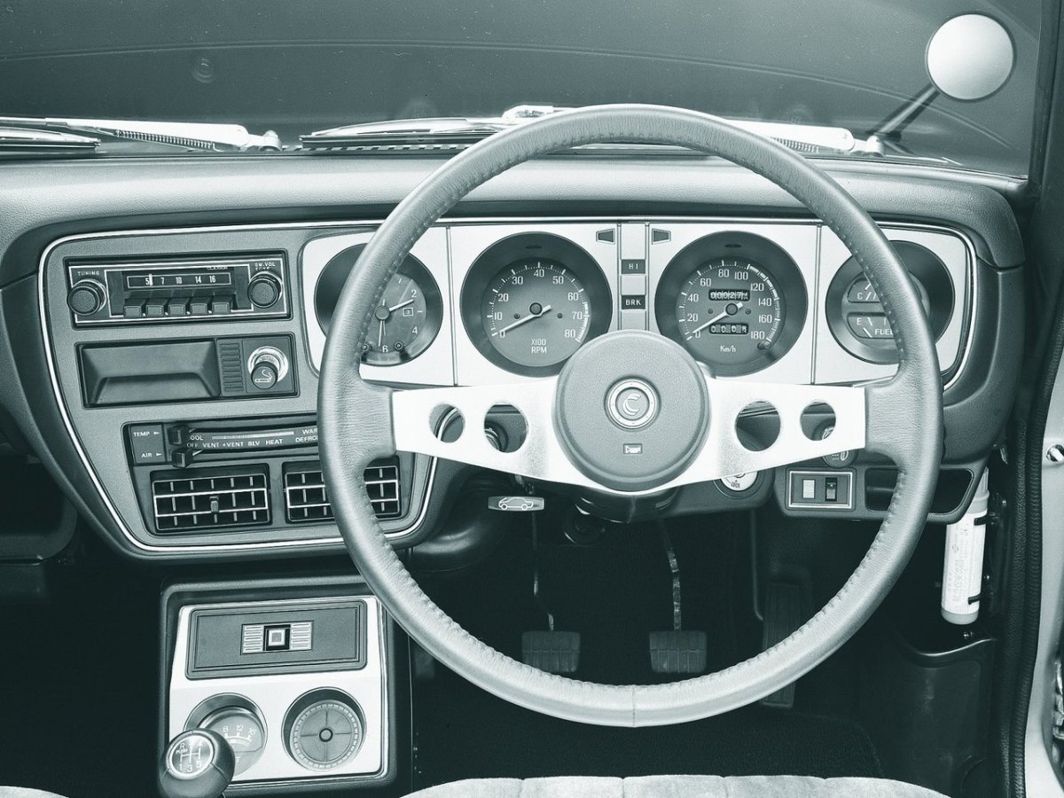 Datsun 100a Interior