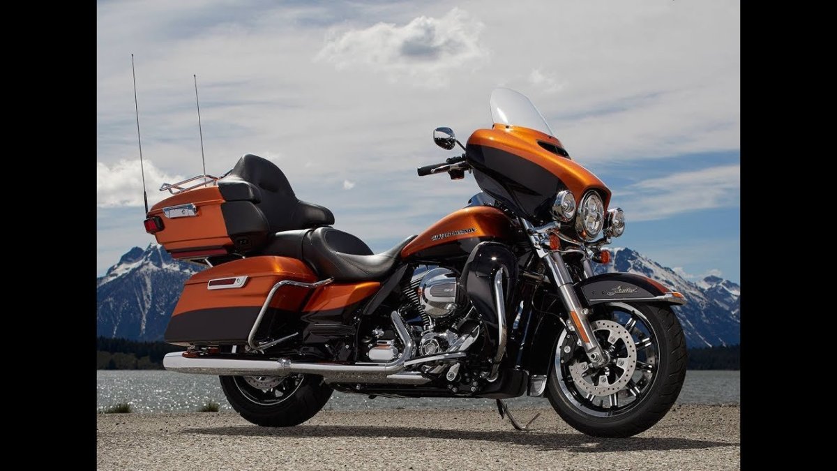 Туристический мотоцикл Харлей Дэвидсон