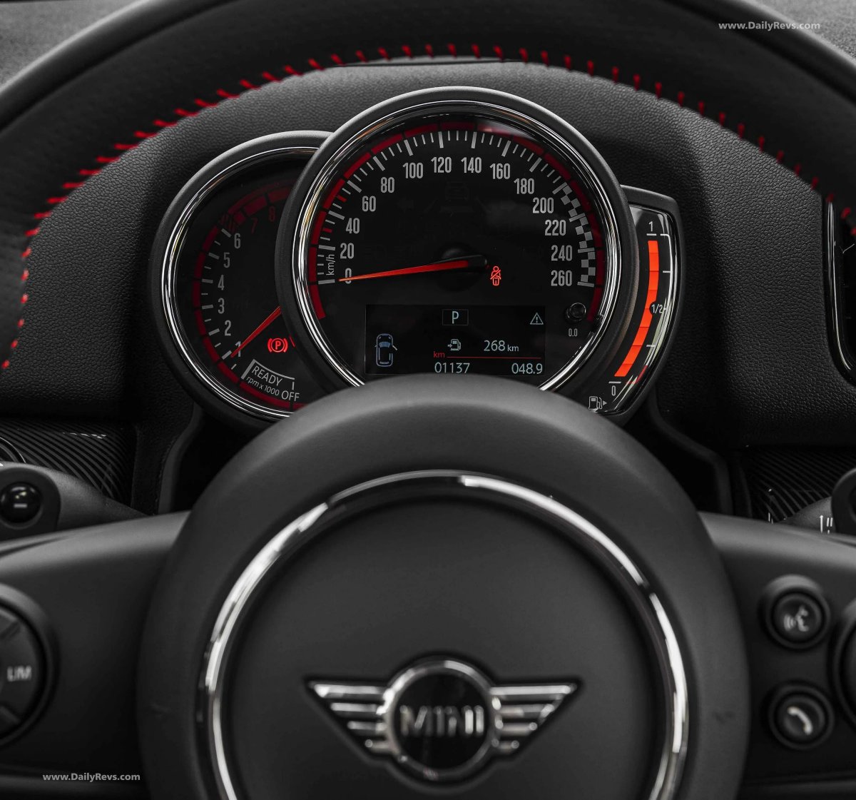 Панель приборов мини Купер Кантримен