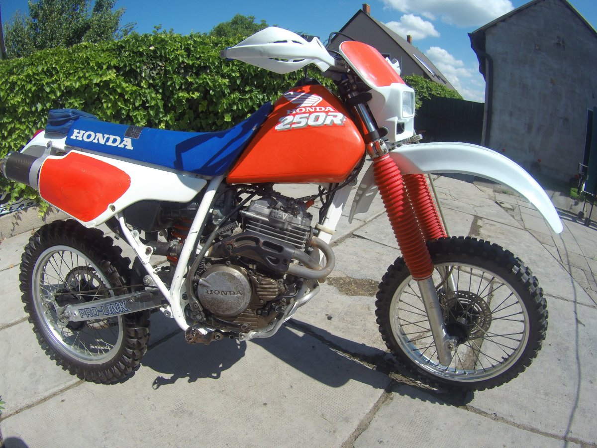 XR 250