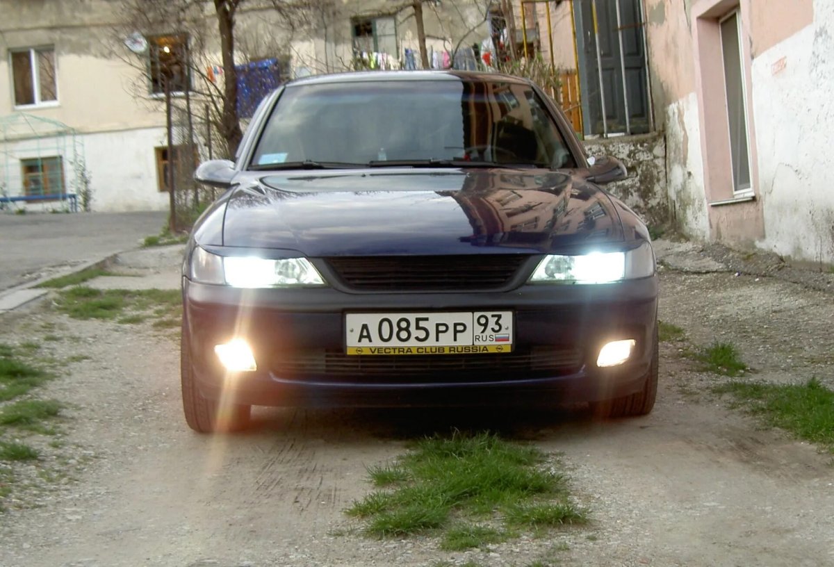 Опель Вектра 1999 ПТФ
