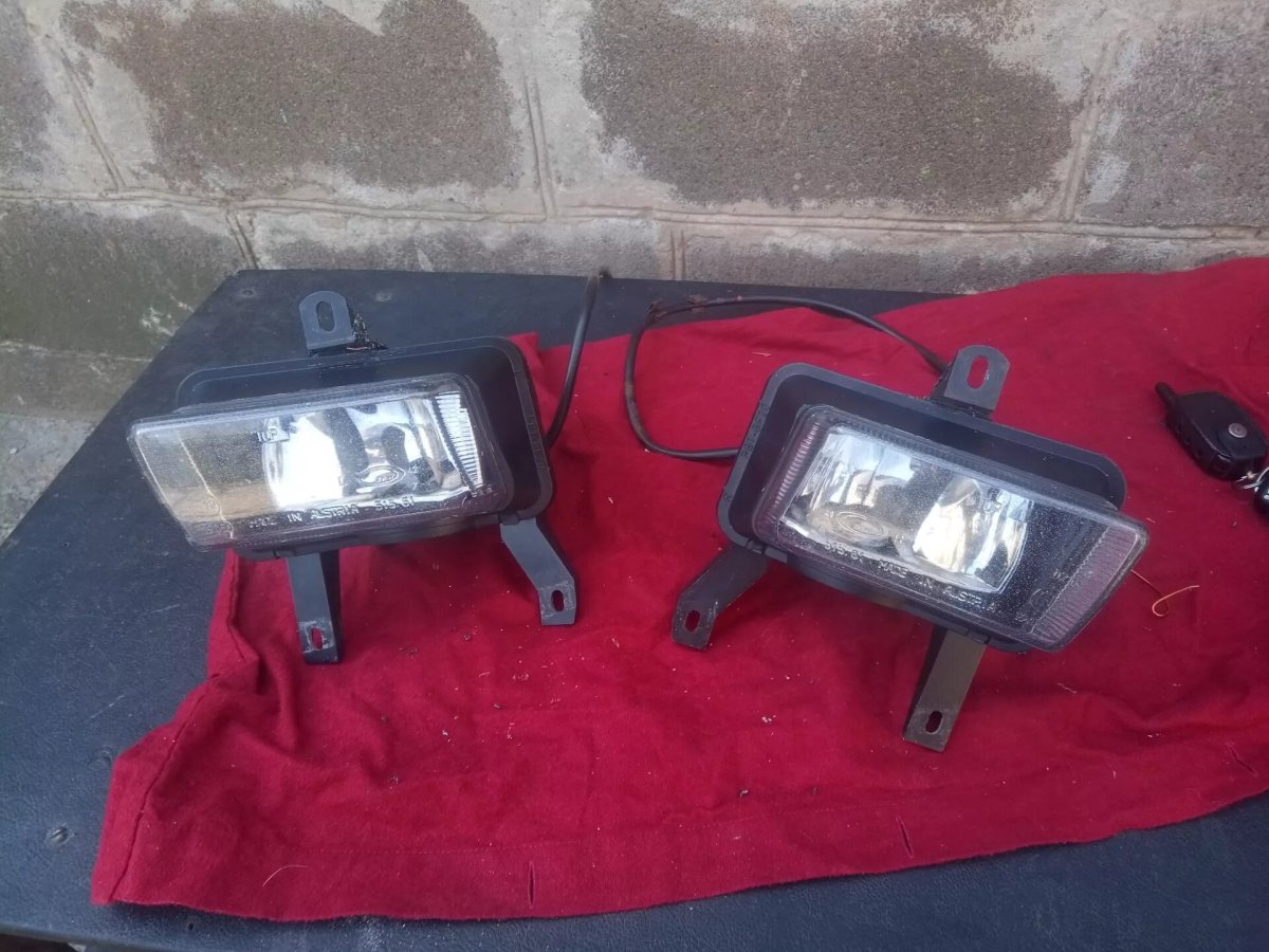 Противотуманки Vectra a