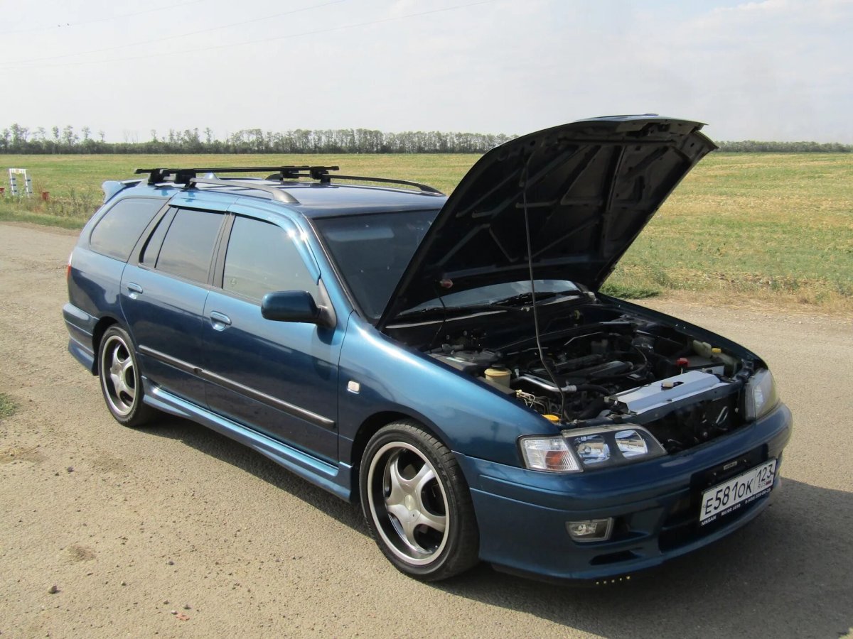 Nissan Wagon