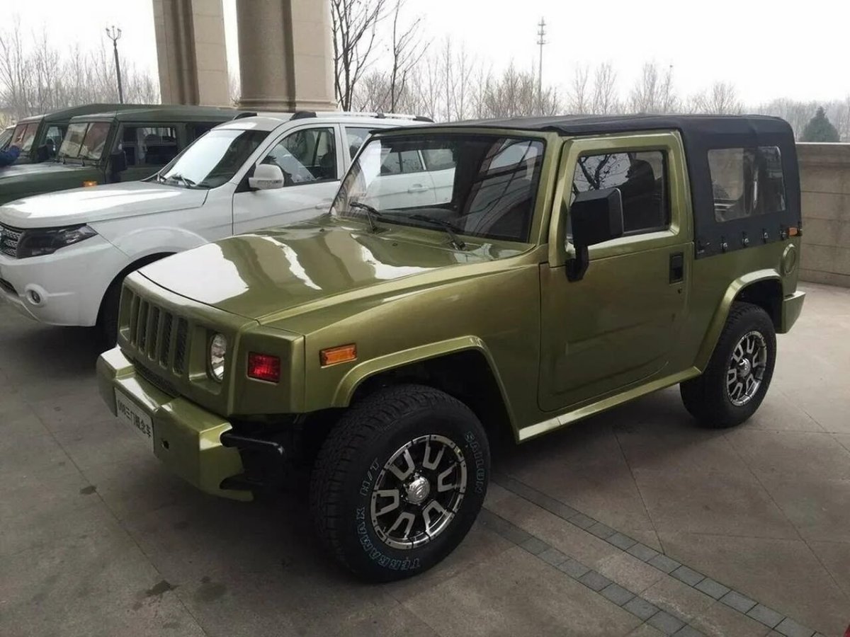 Китайский внедорожникbaik 008