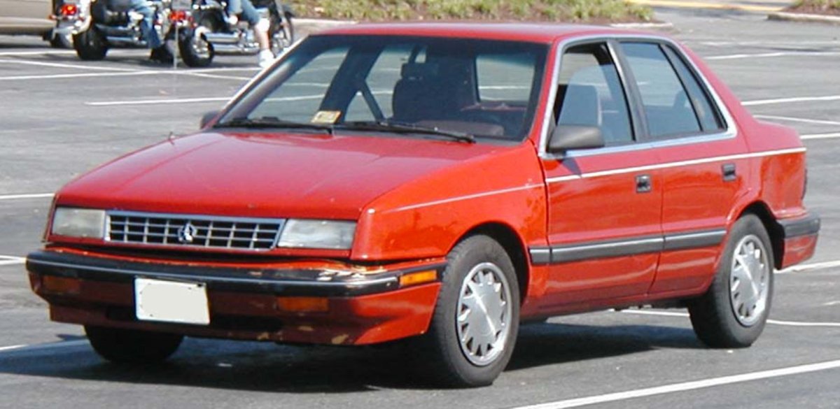 Plymouth Sundance 1990