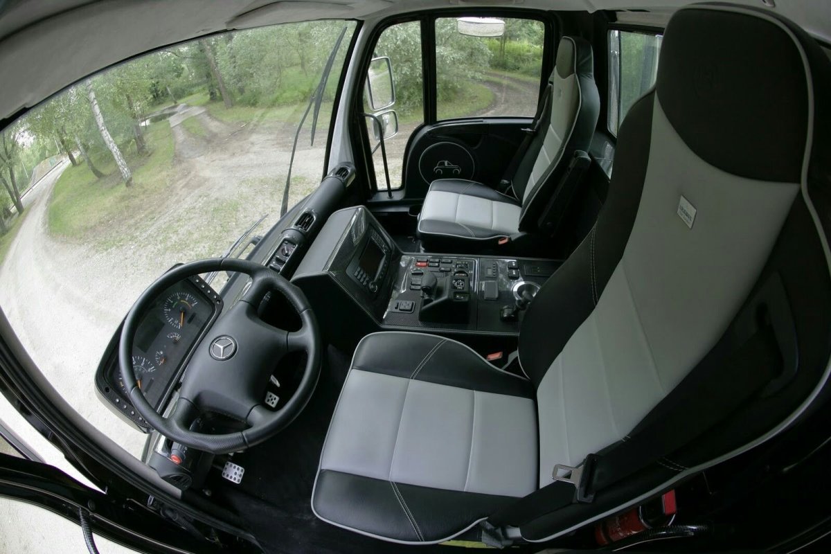 Унимог Брабус