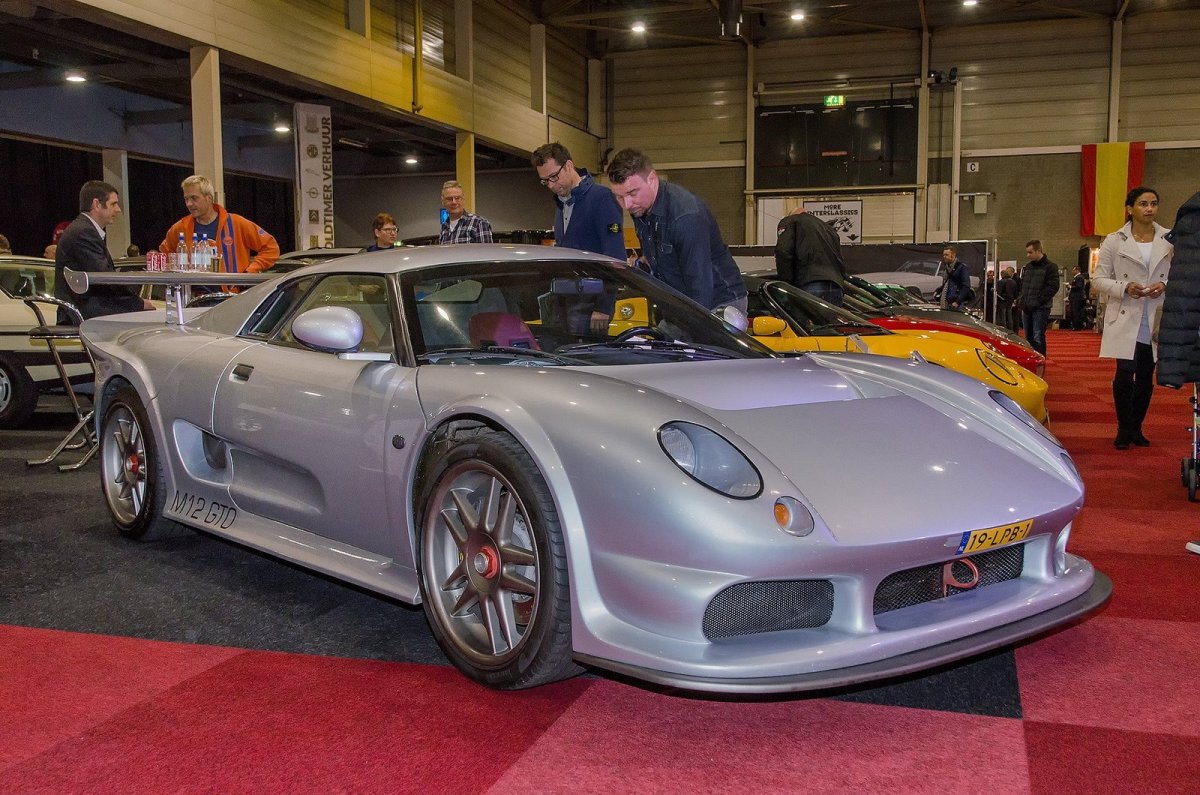 Суперкар Noble m600