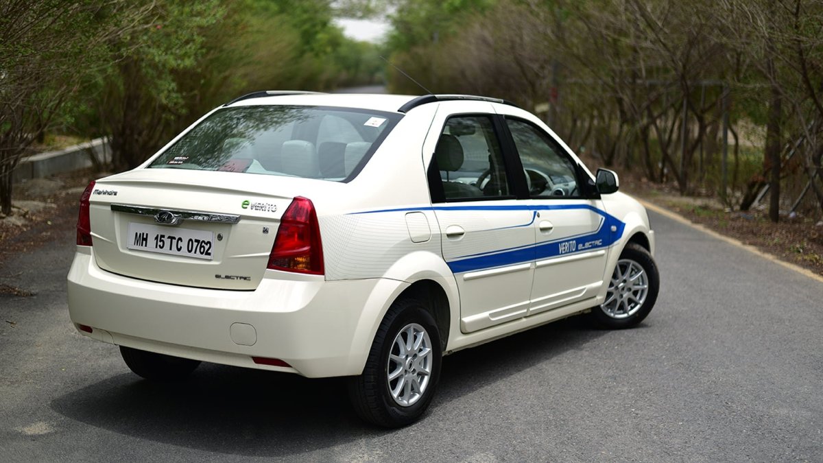 Махиндра Рено Логан