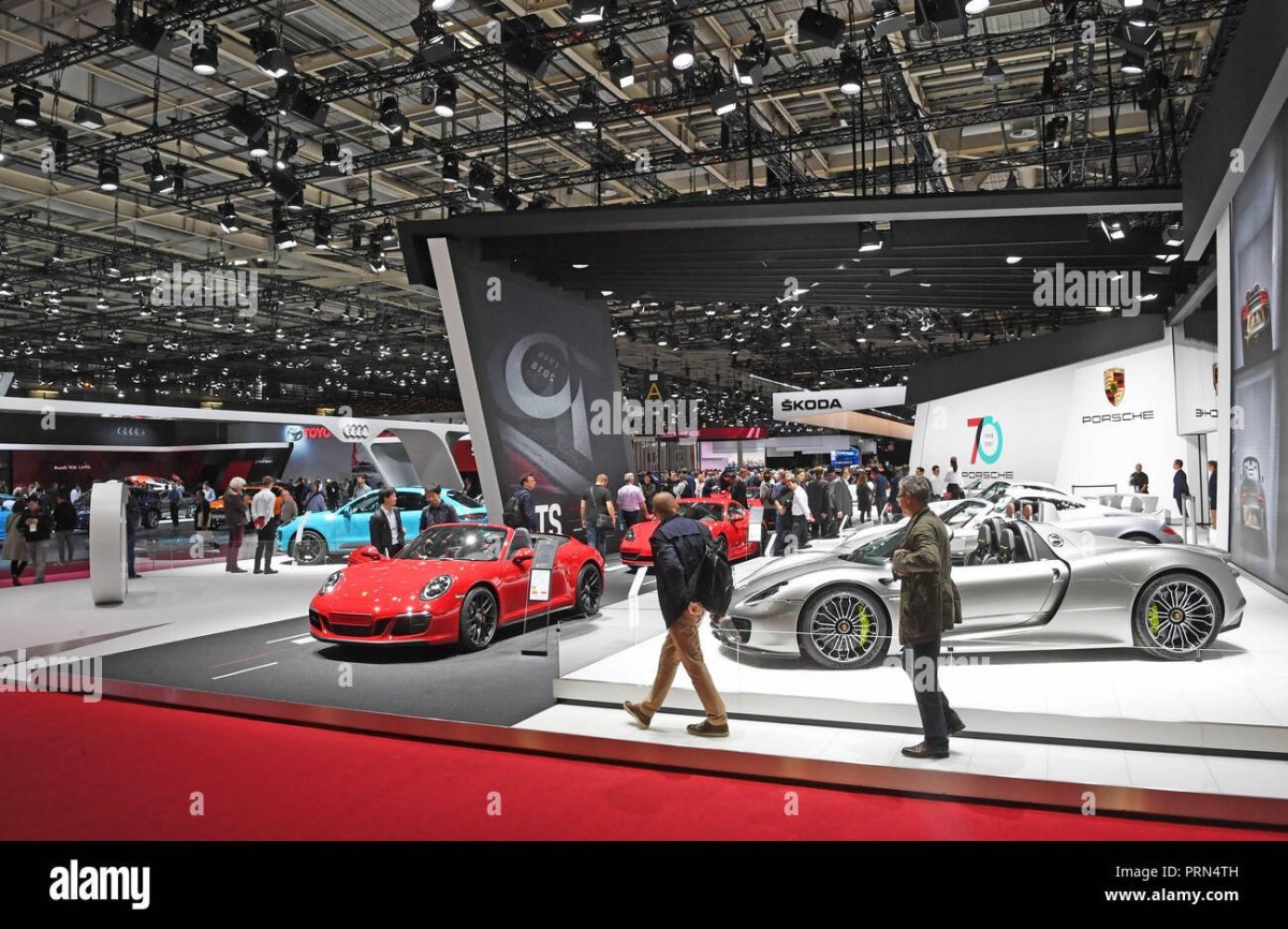 Британский Международный автосалон