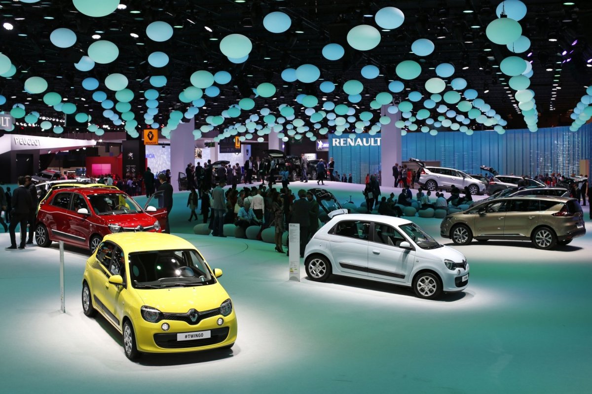 Парижский автосалон