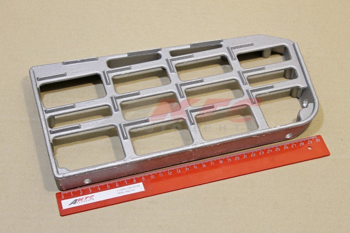 65115-8405015-01 Подножка левая