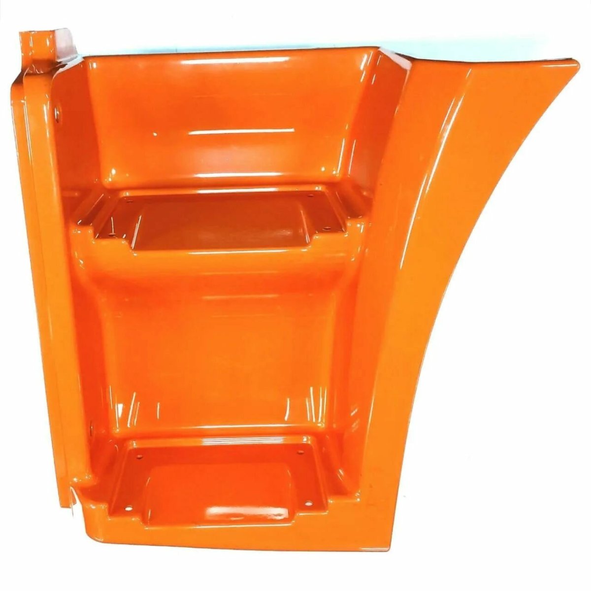 Щиток подножки левый КАМАЗ 6520