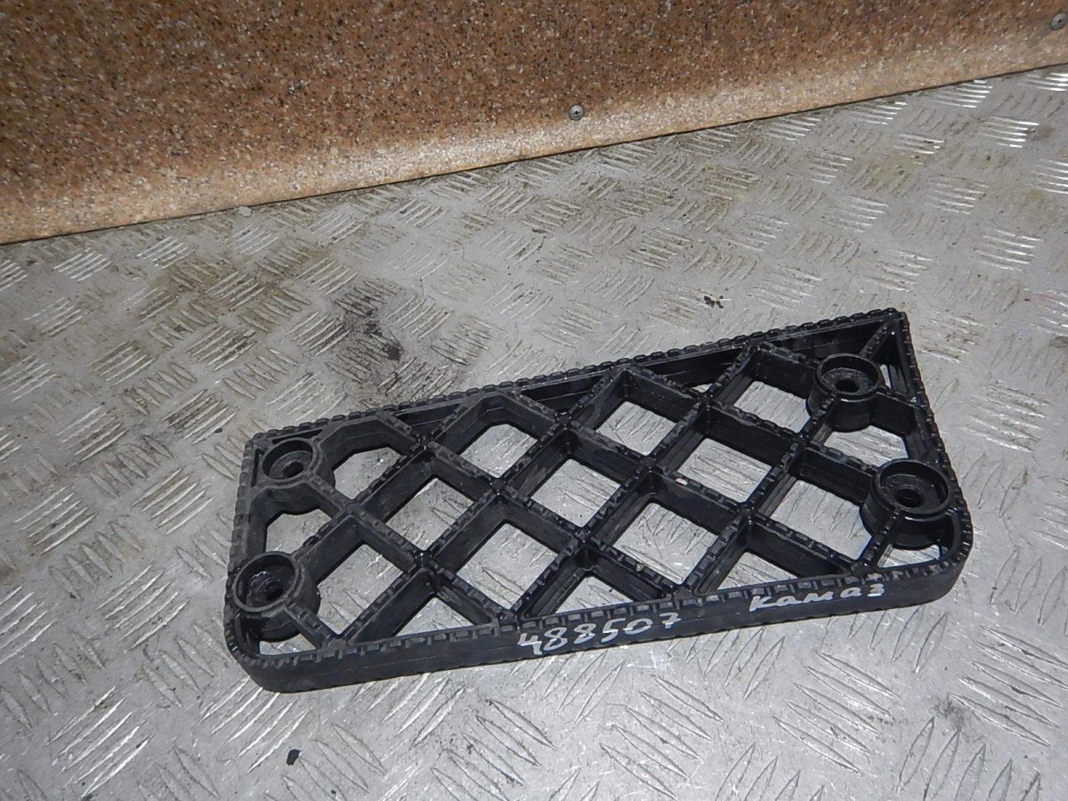 Подножка левая КАМАЗ 5490