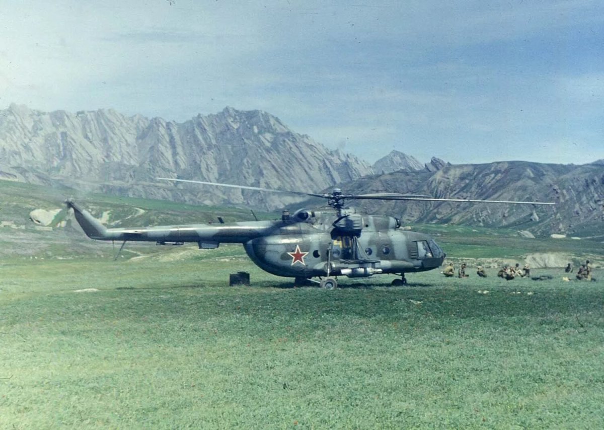 Вертолеты ми 8 в Афганистане