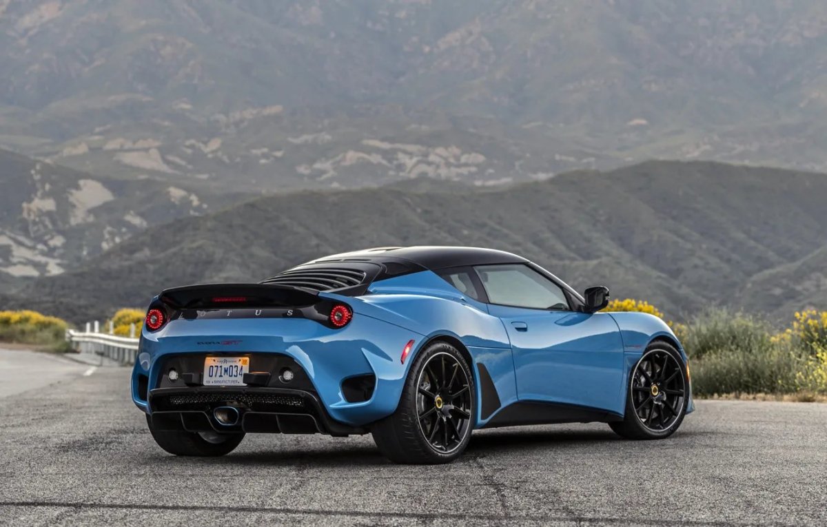 Lotus Evora