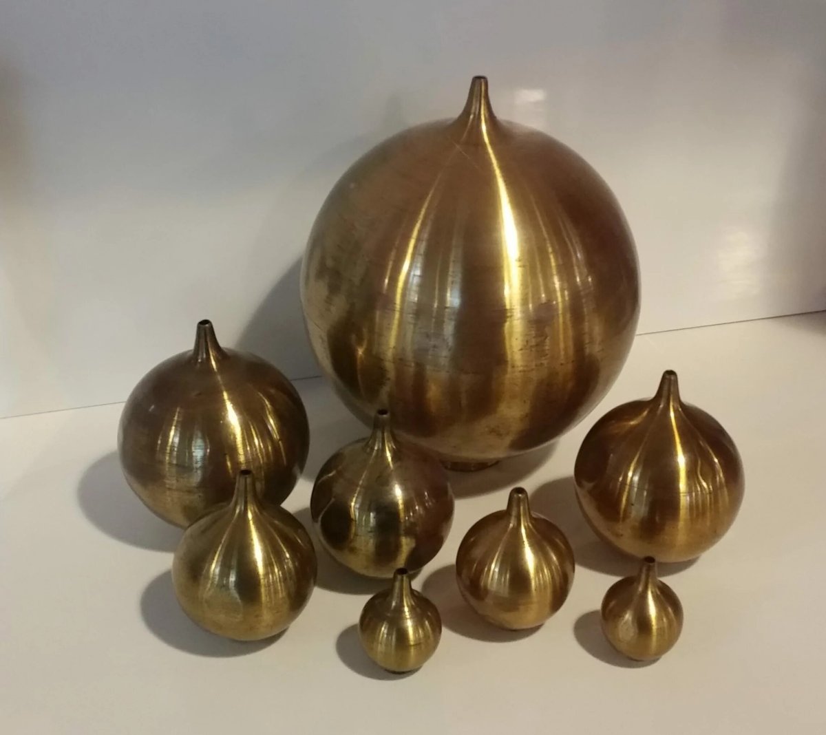 Эффект резонанса Гельмгольца,