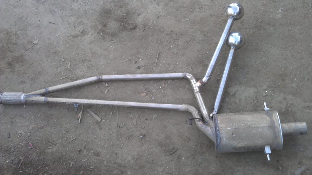 Четвертьволновый резонатор выхлоп