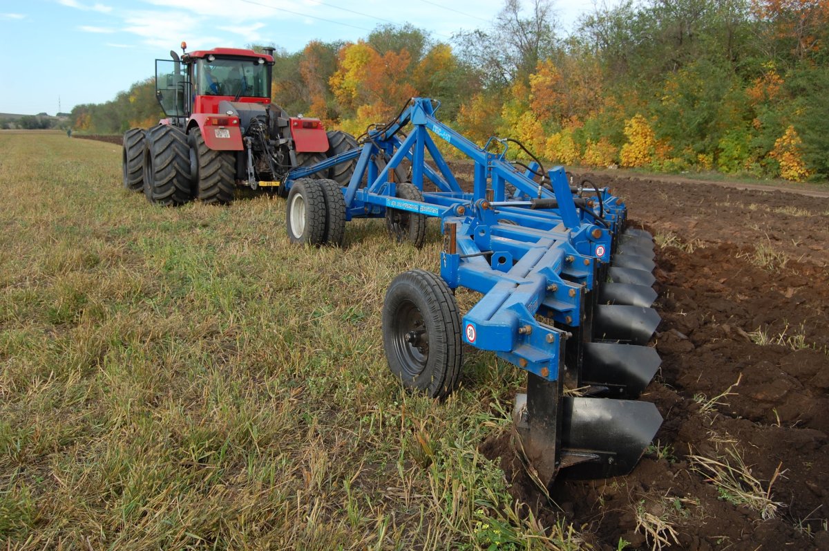 Плуг ПБС 10 П