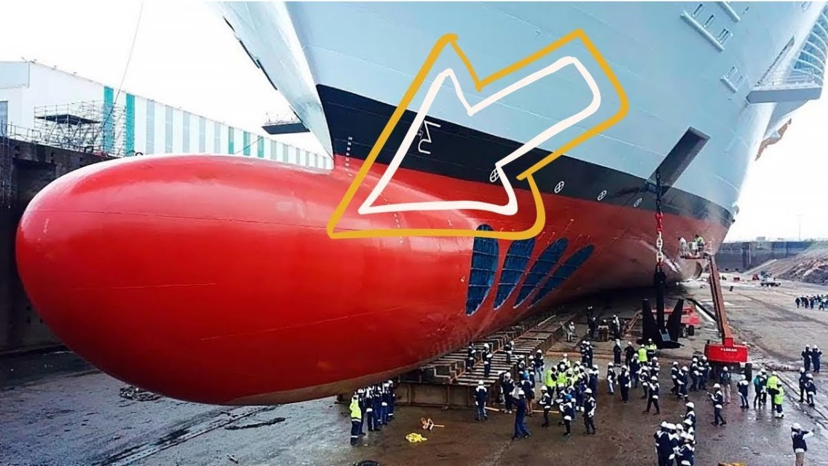 Symphony of the Seas в Сухом доке