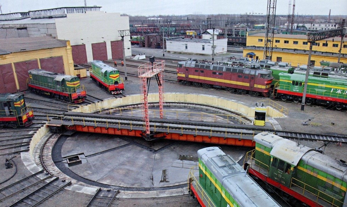 Поворотный круг в депо