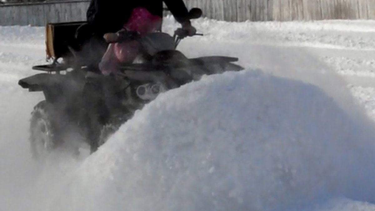 Чистка снега квадроциклом стелс 500 gt