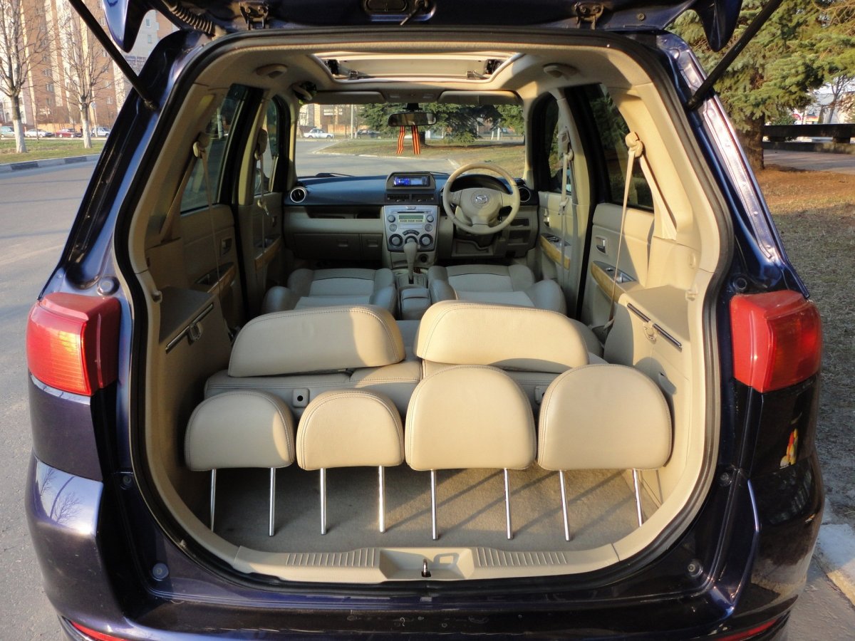 Mazda Demio 2002 салон