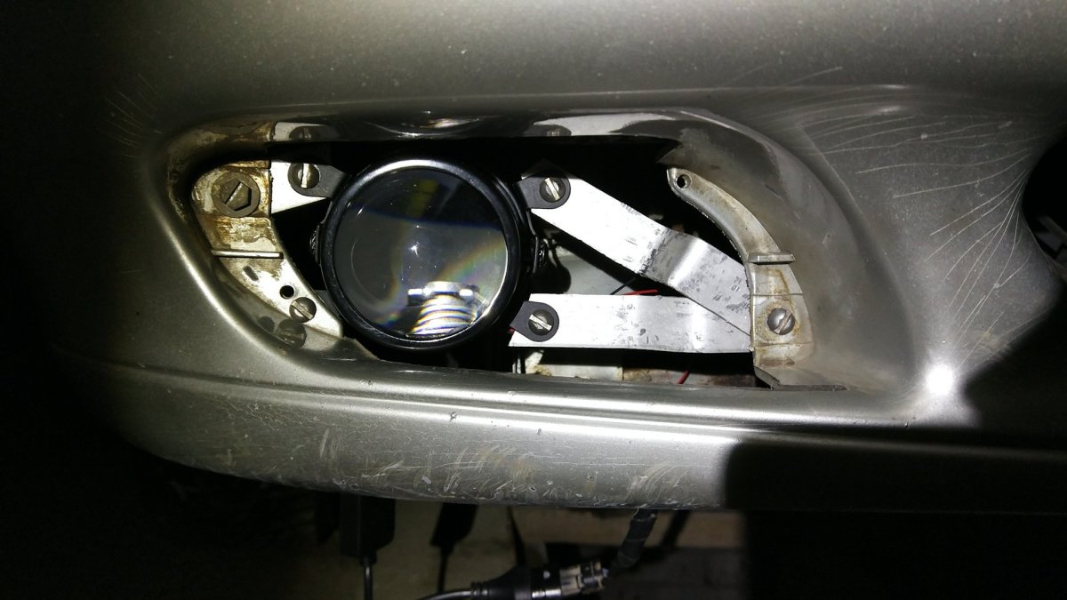 Крепление ПТФ Дэу Нексия n150