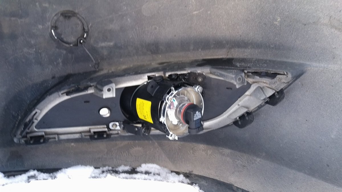 Крепление ПТФ Opel Astra h