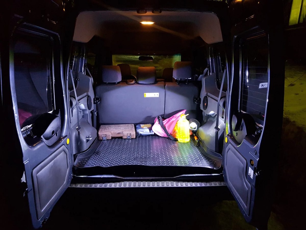 Ford Tourneo connect 2006 салон