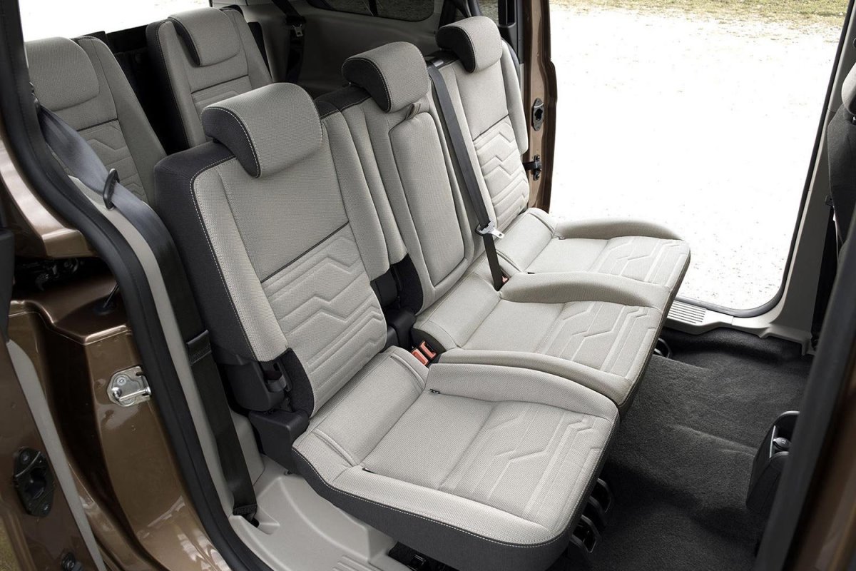 Ford Tourneo connect Grand II