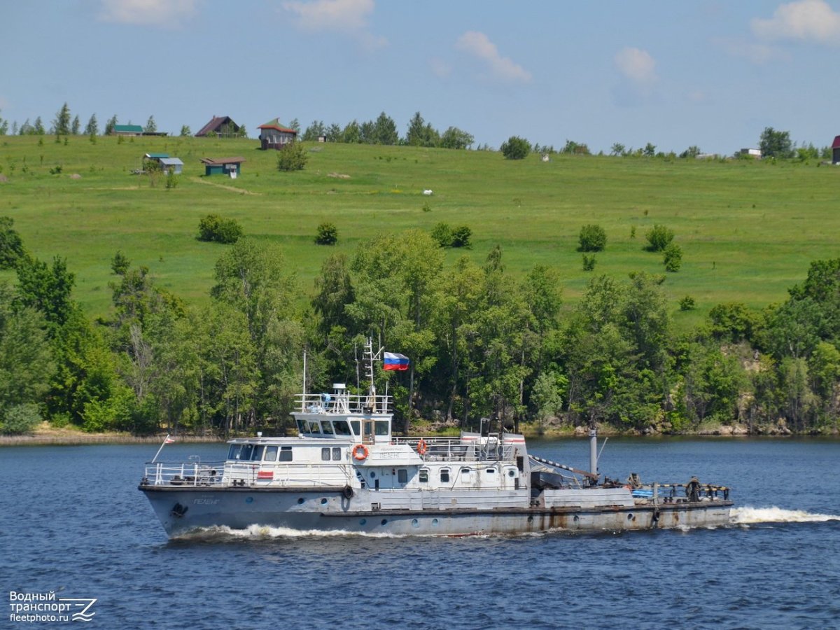 Саратовское водохранилище на реке Волга