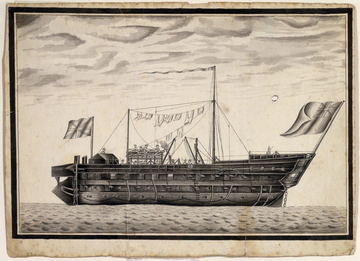 Плавучая тюрьма в Англии